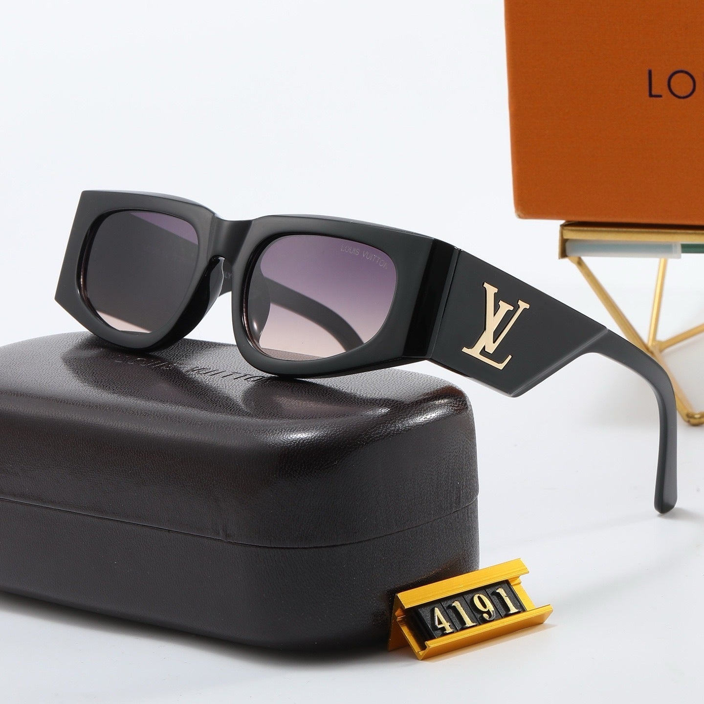 Louis vuitton Vintage Cat-Eye Bold Frame Sunglasses with Metal Detail (Model 4191) Cat-Eye